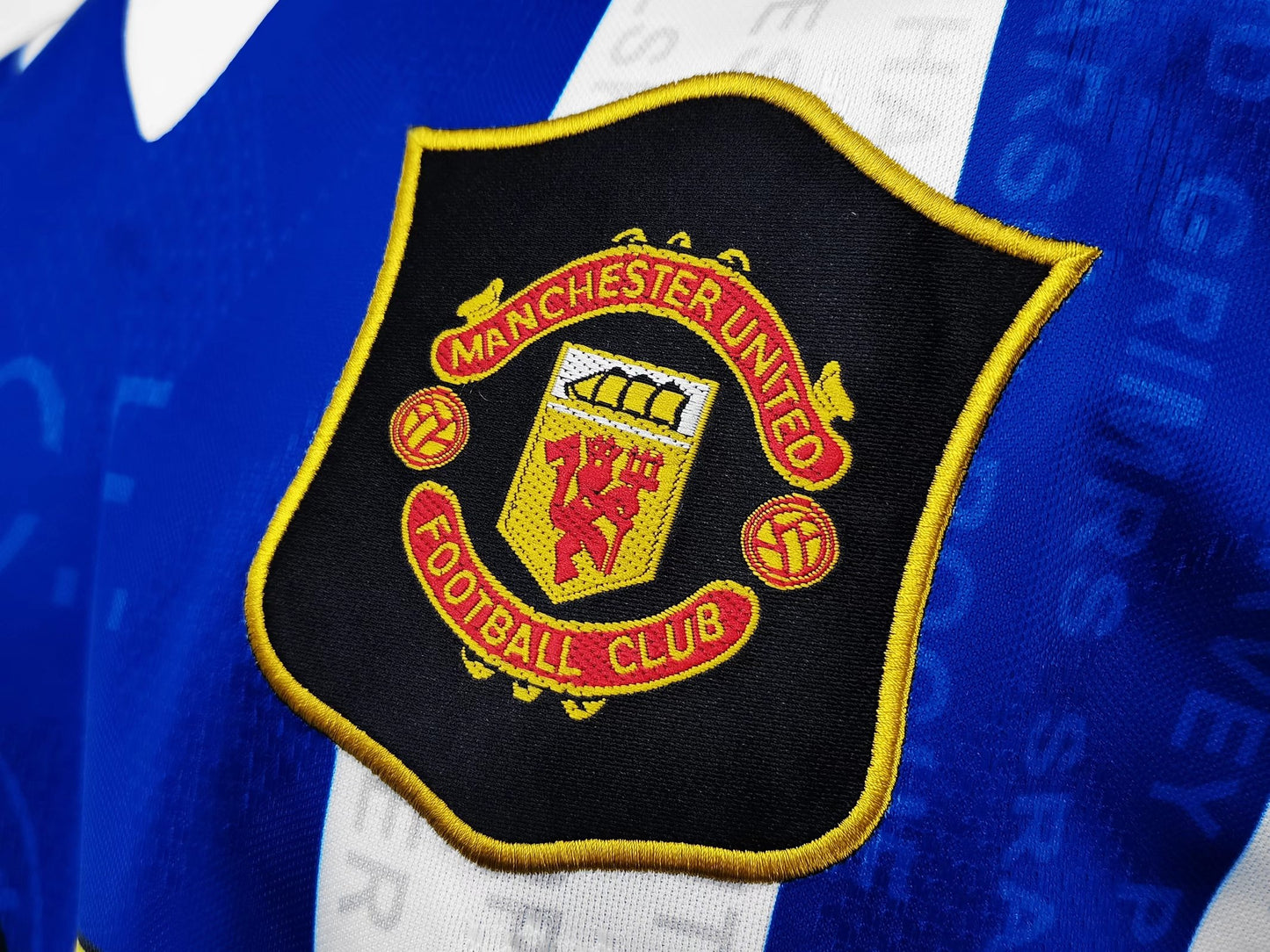Manchester united 94/96 third shirt