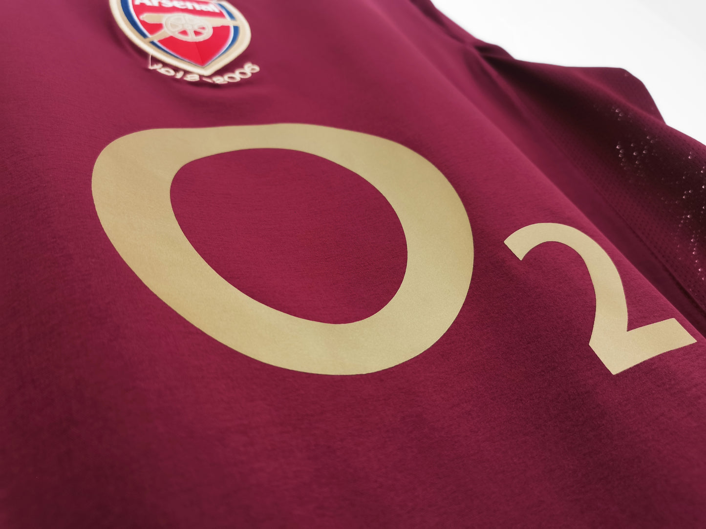 ARSENAL 05/06 home shirt