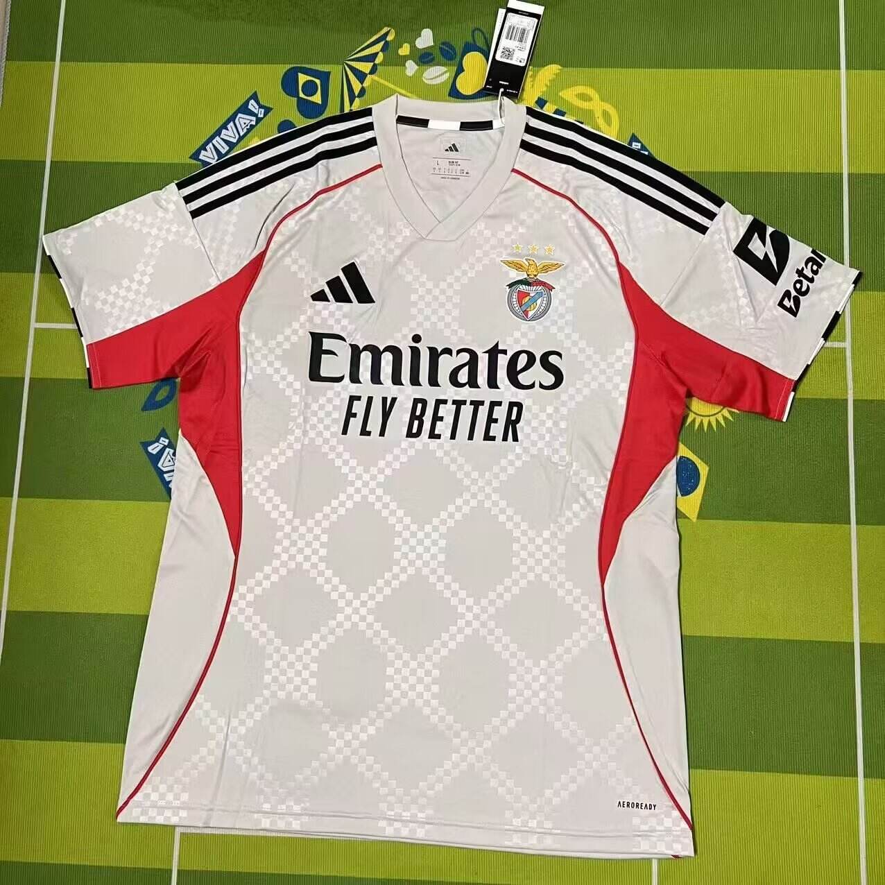 Benfica 25/26 away shirt