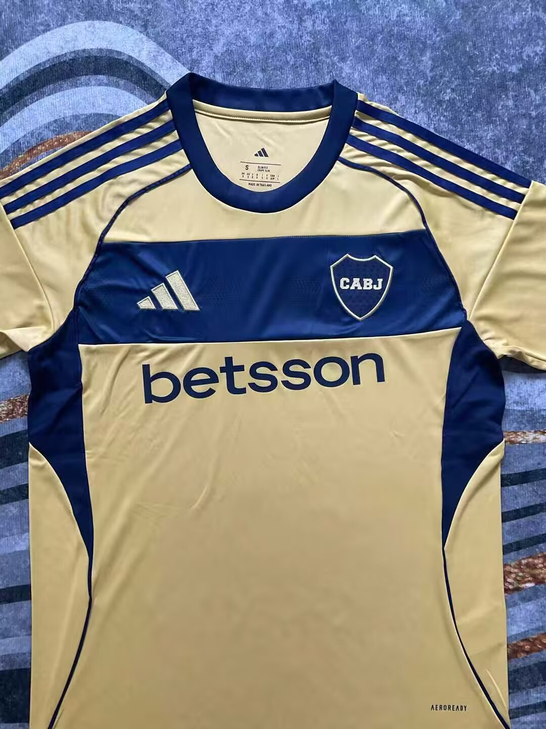 Boca Juniors 25/26 away shirt