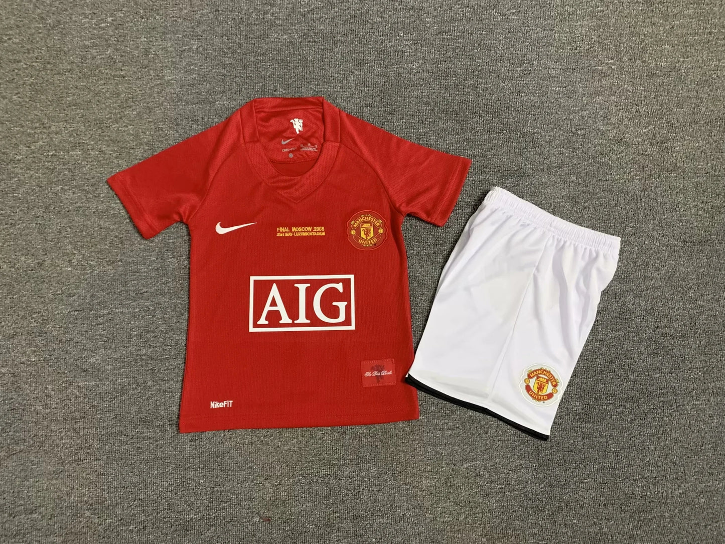 Manchester united kids home shirt 07/08