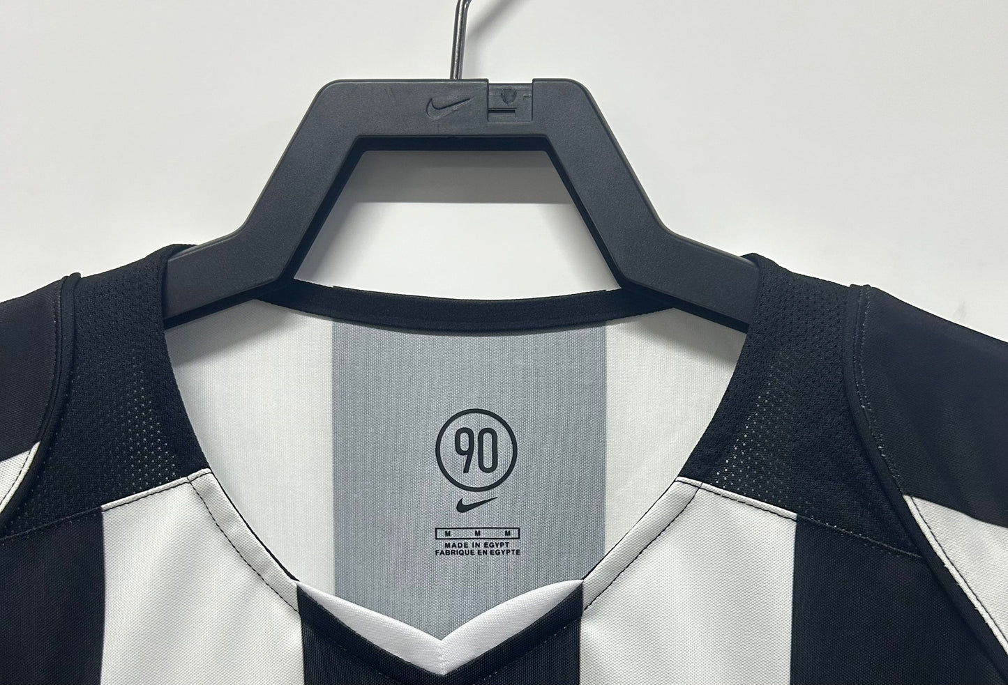Juventus 04/05 home shirt