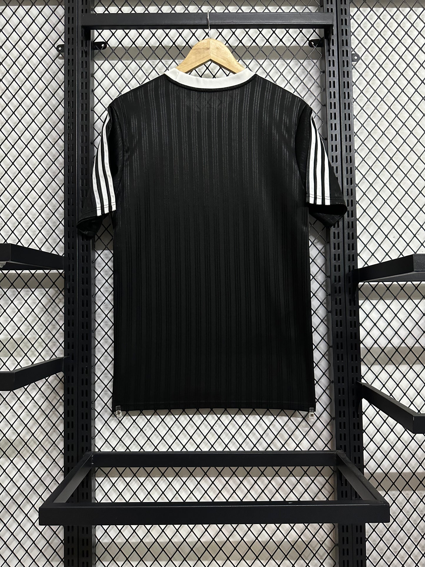 ADIDAS SHIRT BLACK