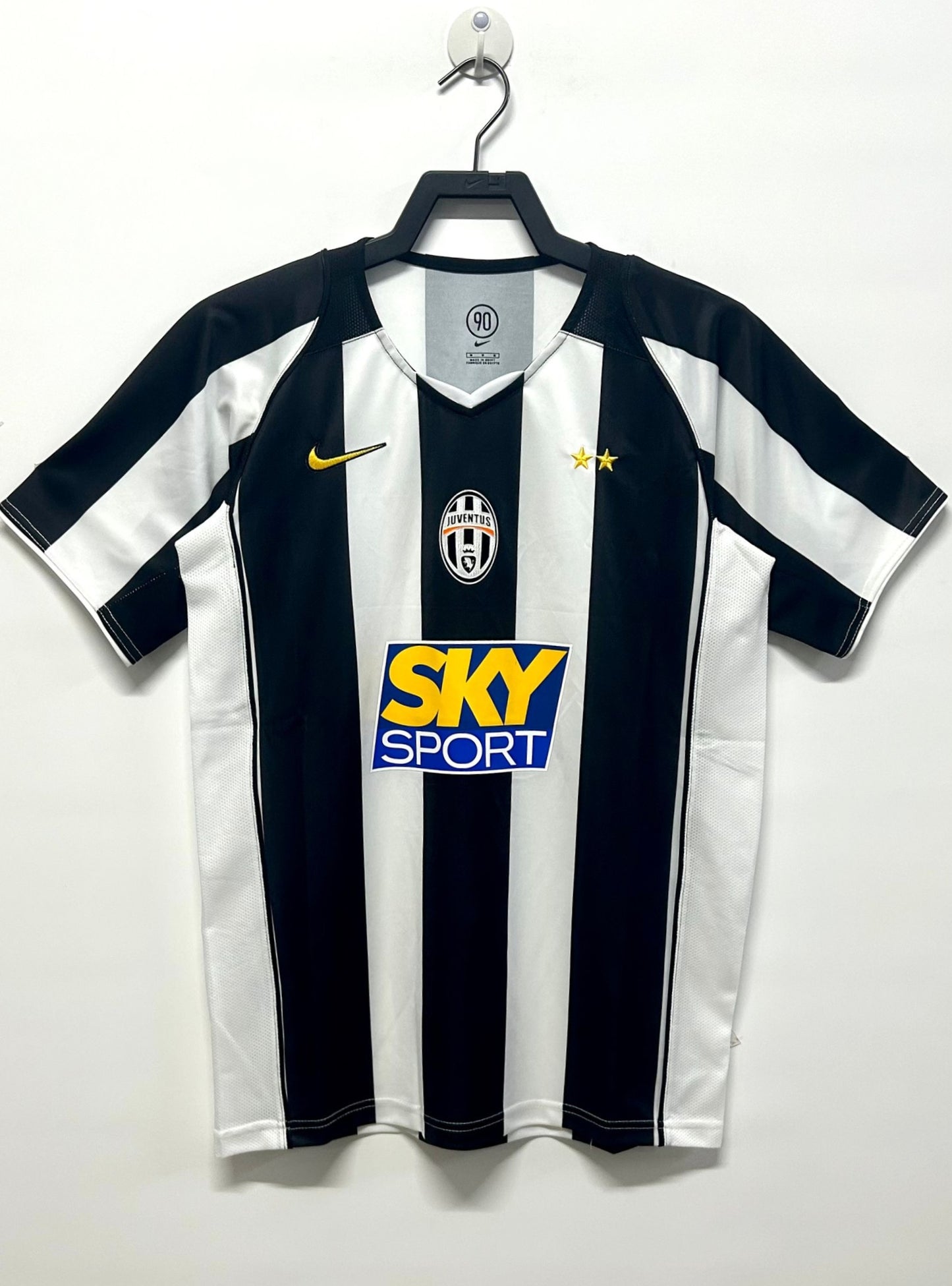 Juventus 04/05 home shirt