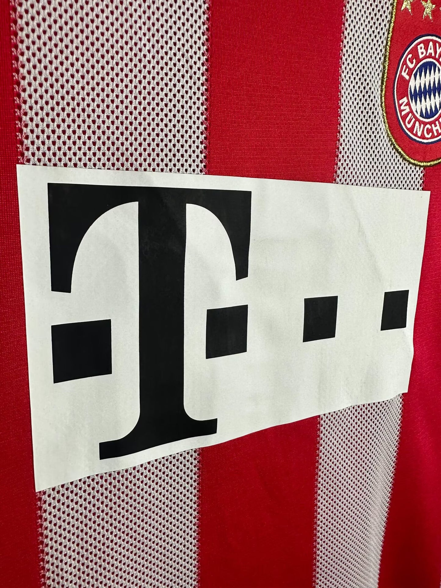 BAYERN MUNICH 10/11 home shirt