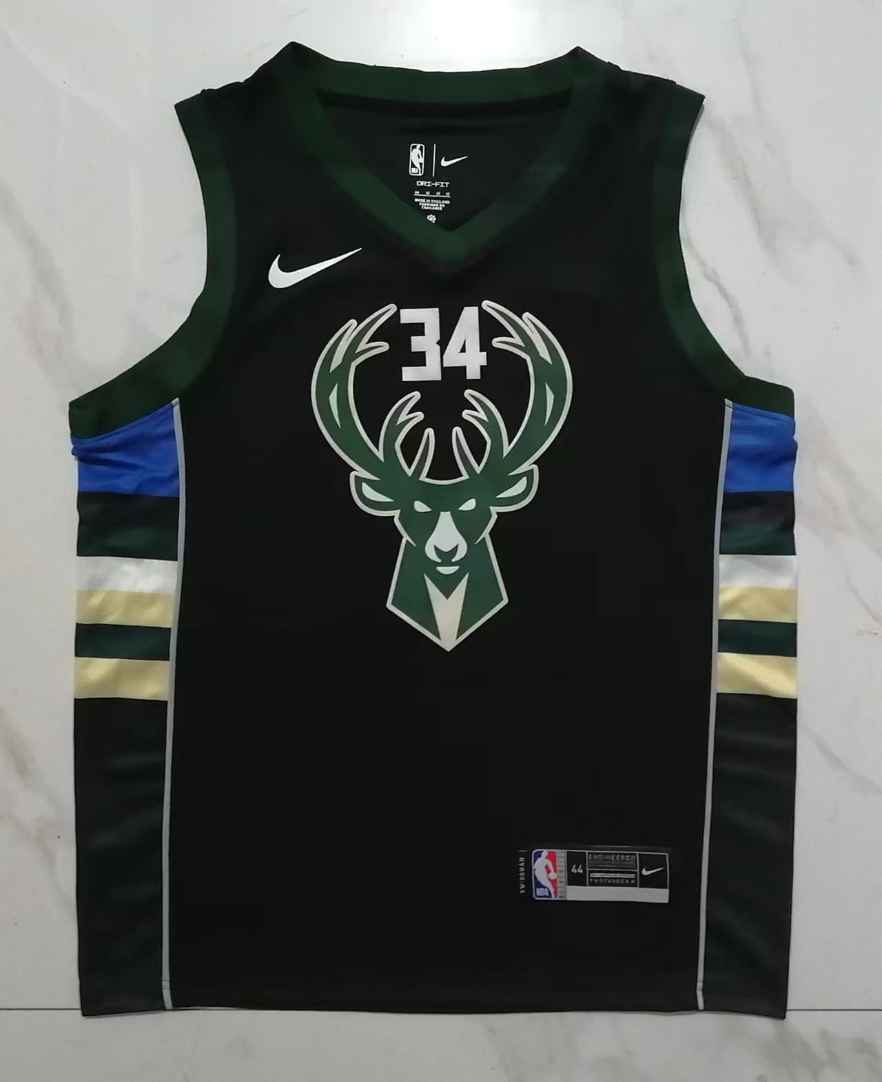 BUCKS SHIRT ANTETOKOUMPO