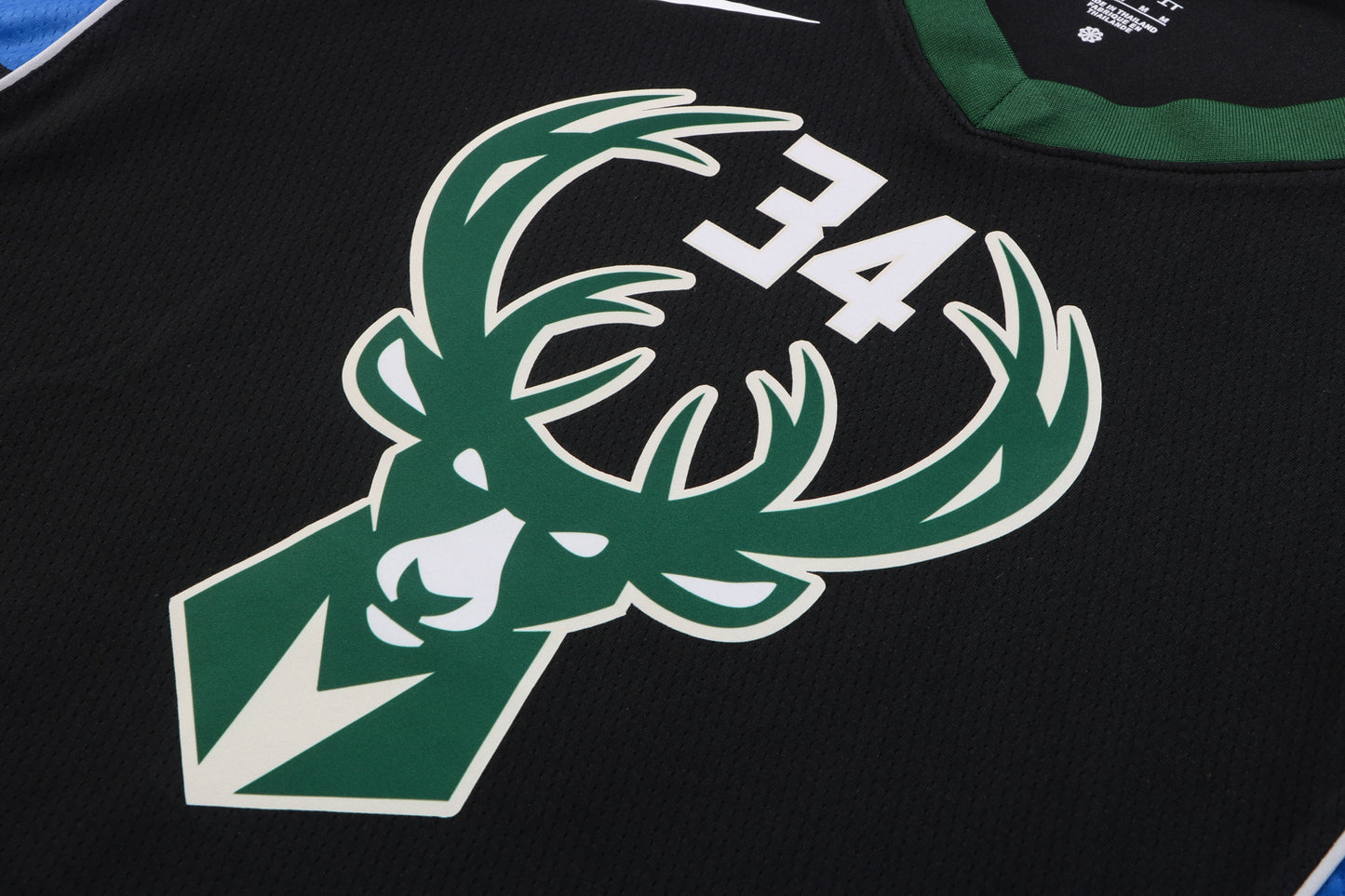 BUCKS SHIRT ANTETOKOUMPO