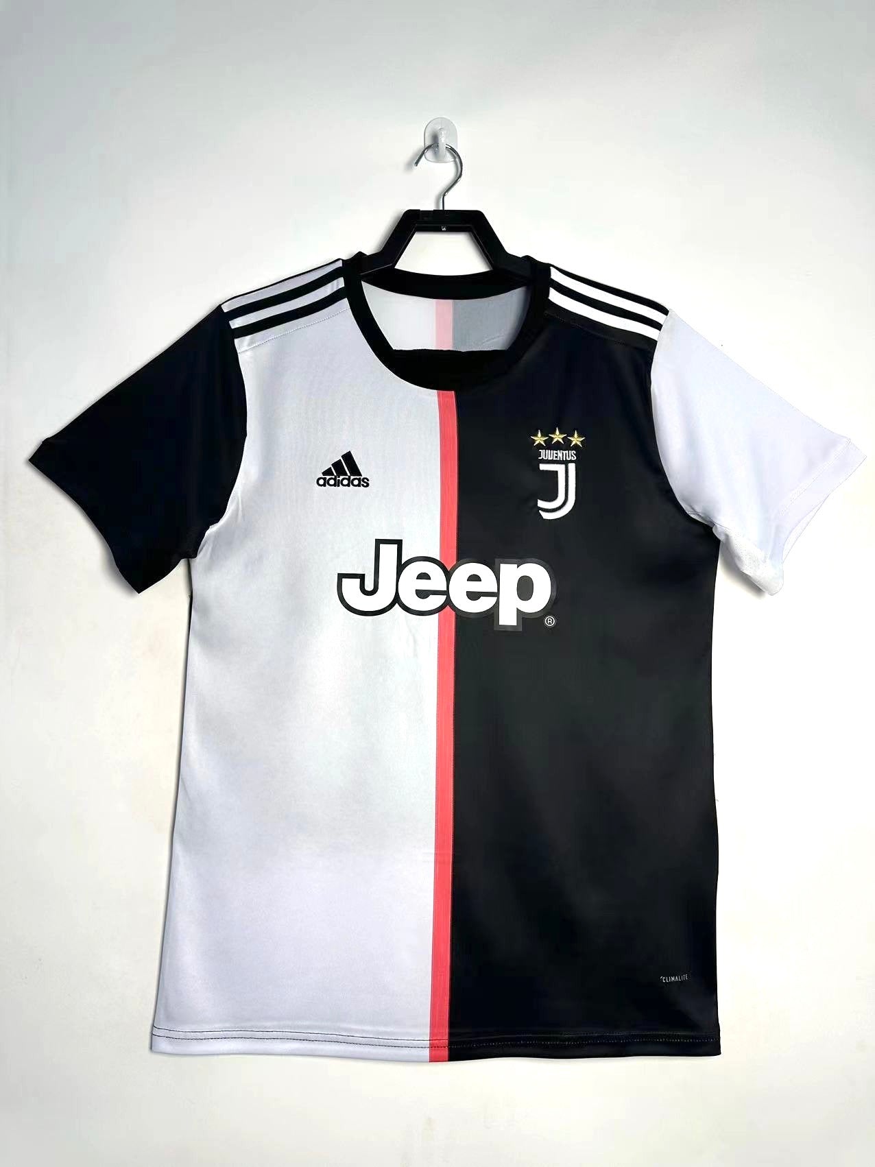Juventus 19/20 home shirt