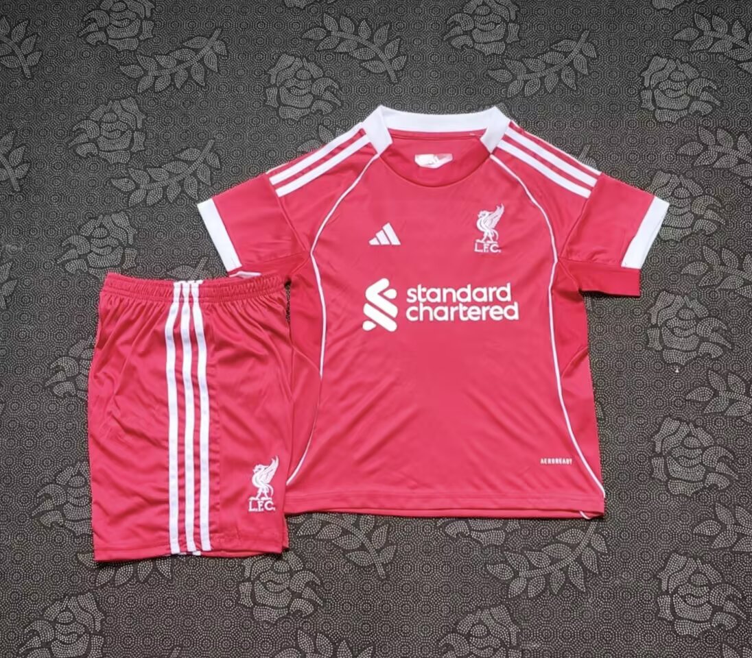 Liverpool kids home shirt 25/26