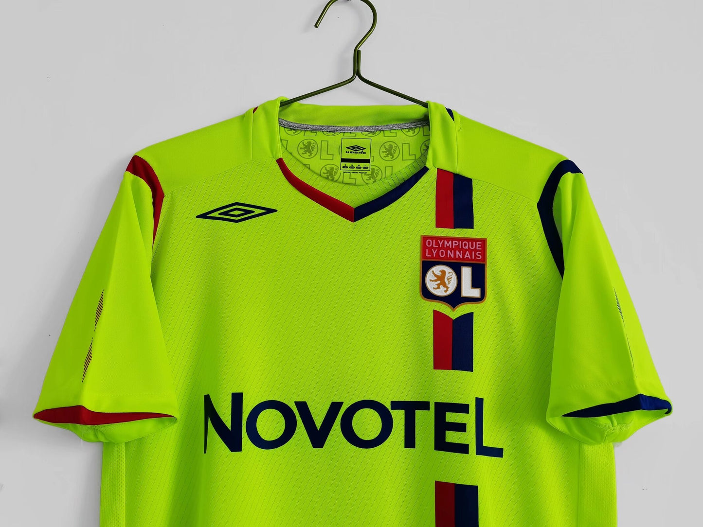 LYON away shirt 08/09