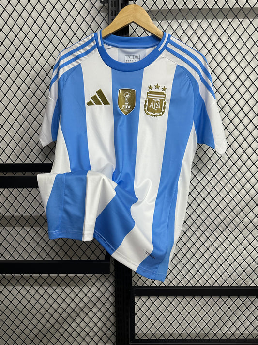 Argentina 24/25 home shirt