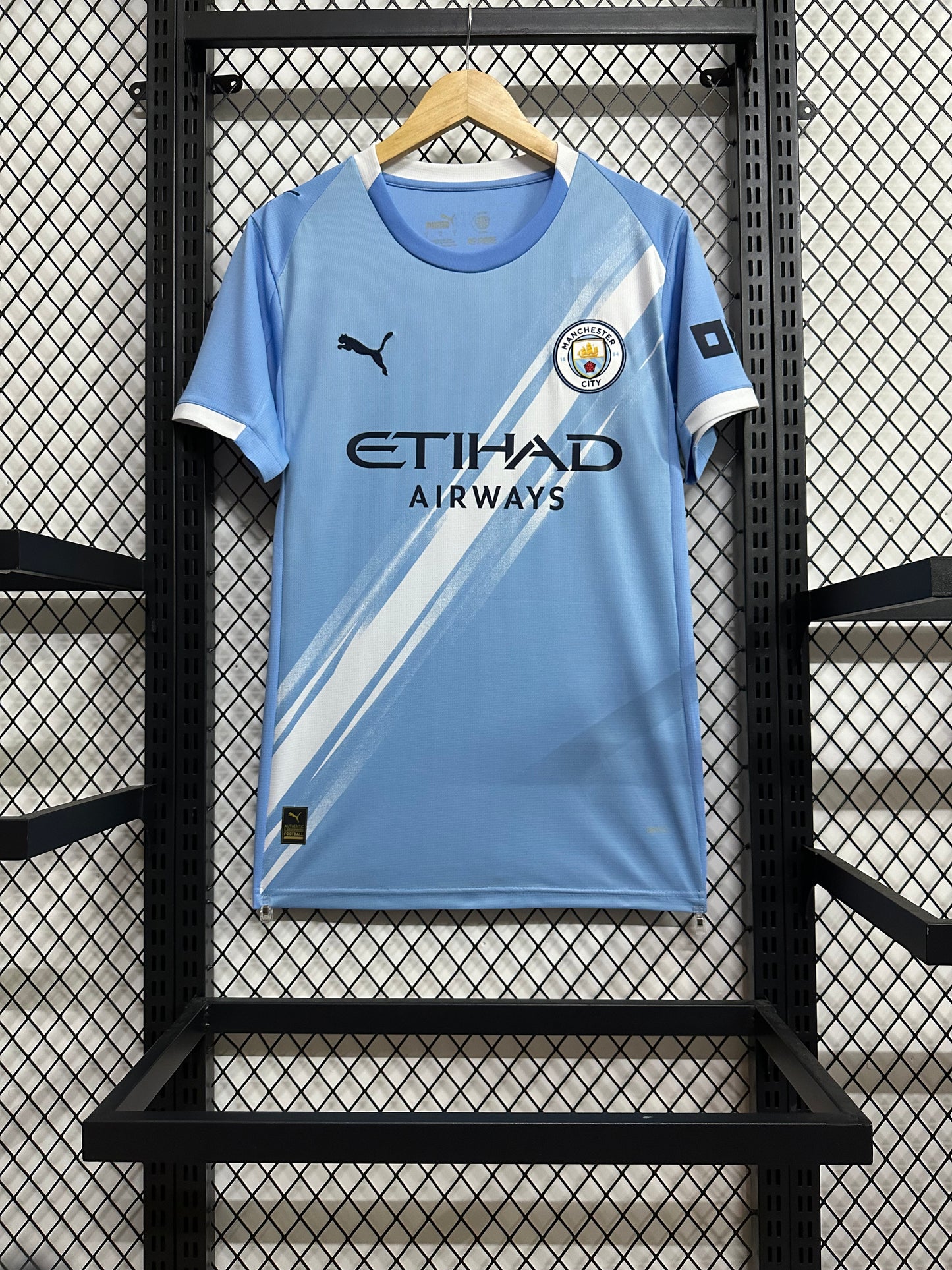 Manchester city 25/26 home shirt