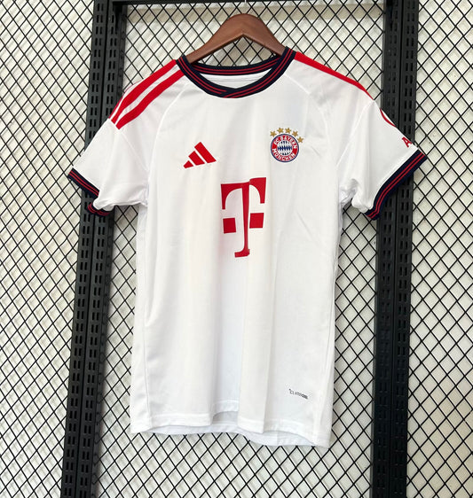 Bayern Munich away shirt 26/27