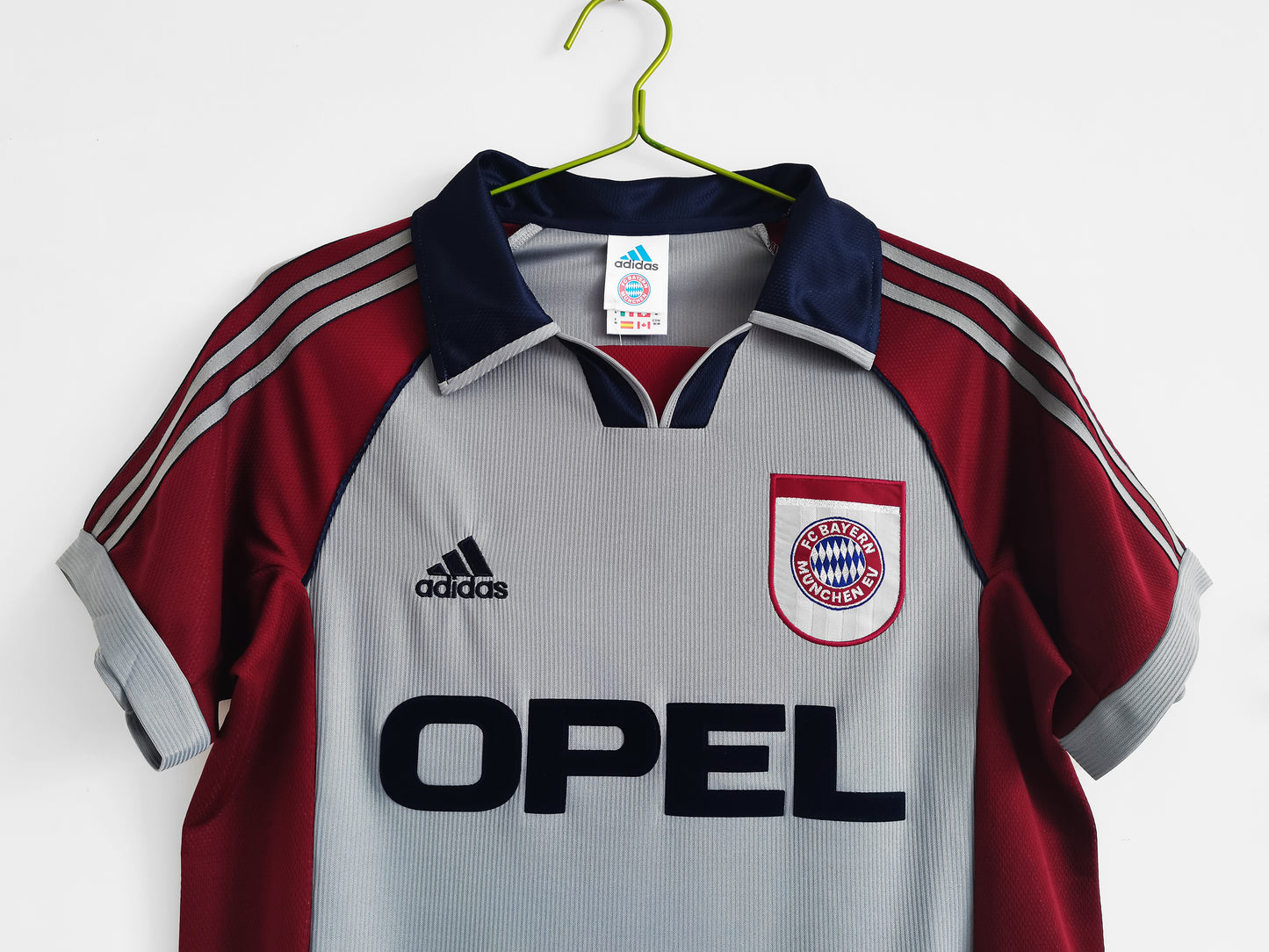 BAYERN MUNICH 98/99 away shirt