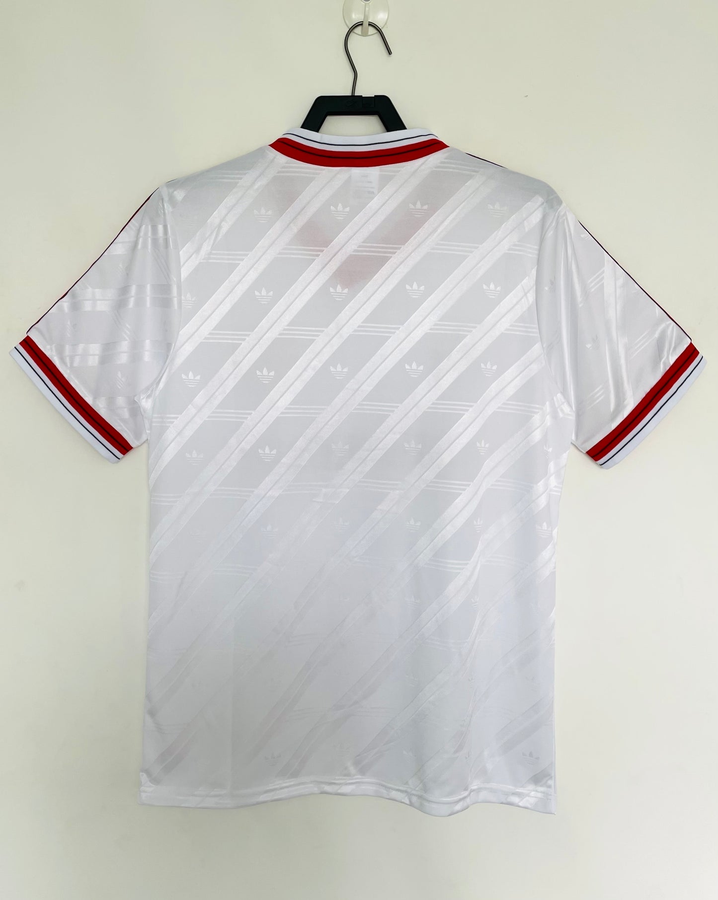 Manchester united 96/98 away shirt