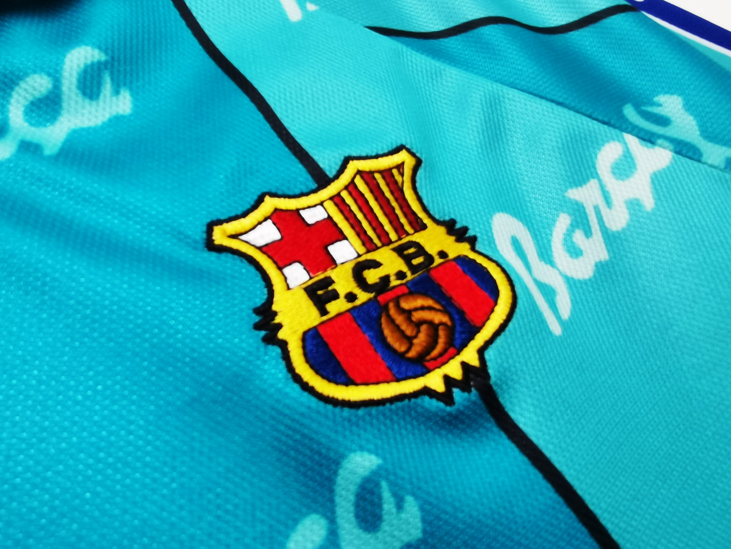 Barcelona 96/97 away shirt