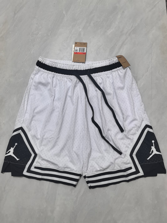 Jordan short white