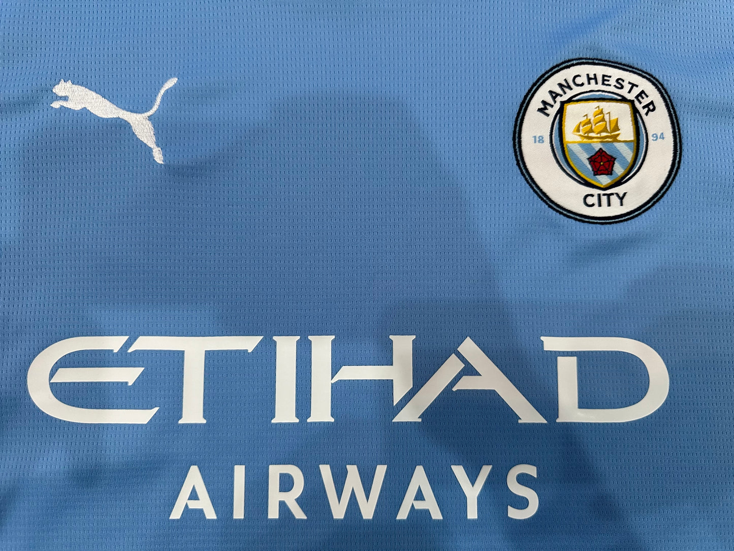 Manchester city 24/25 home shirt