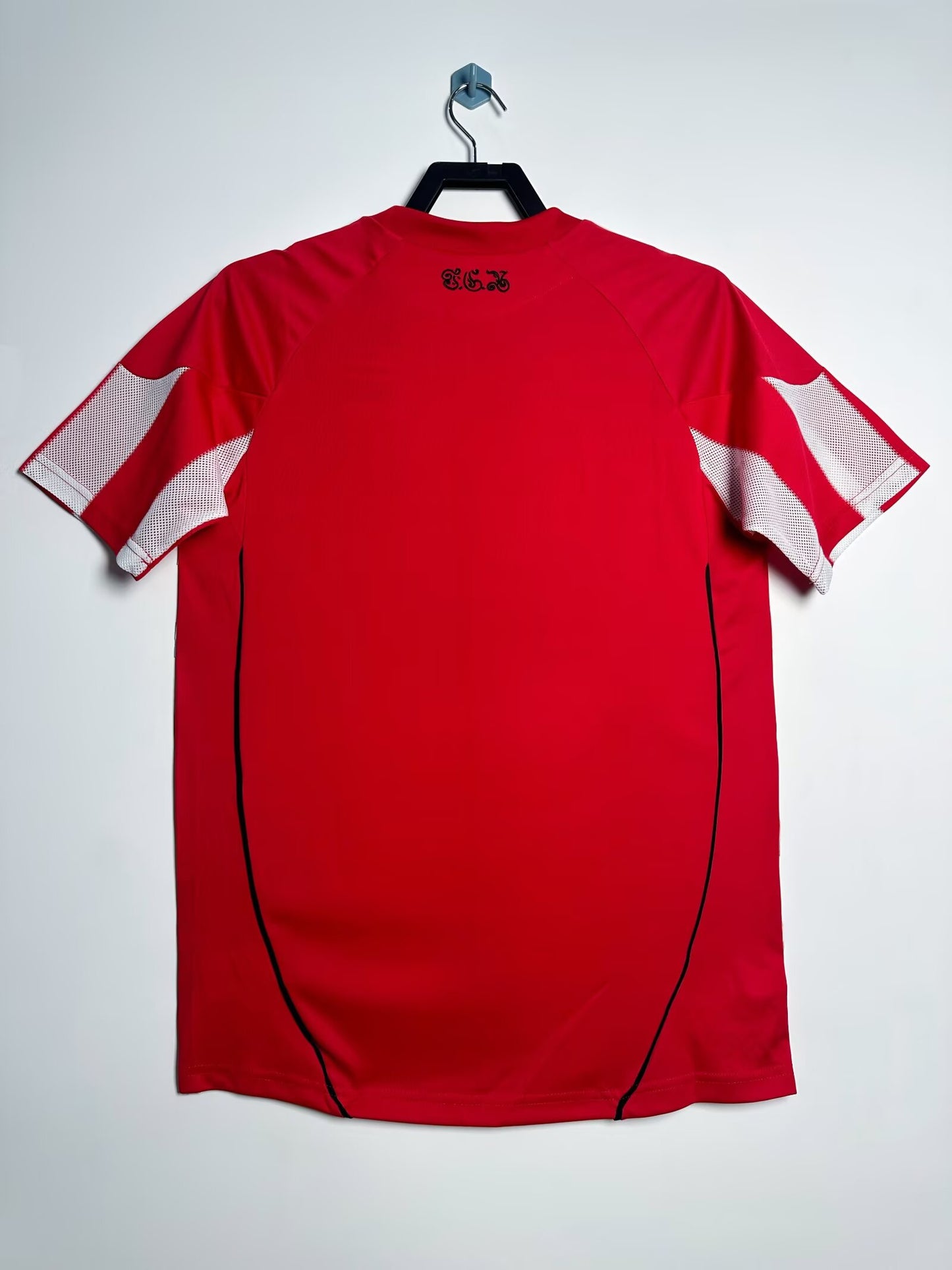 BAYERN MUNICH 10/11 home shirt