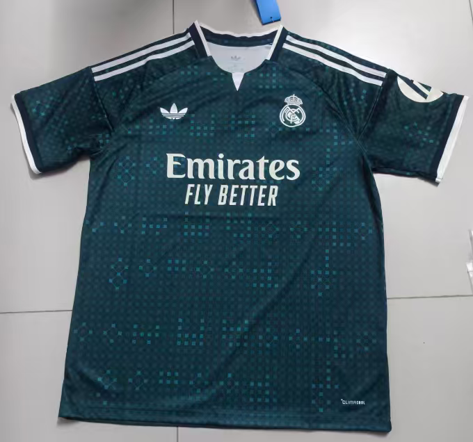 Real Madrid 26/27 away shirt