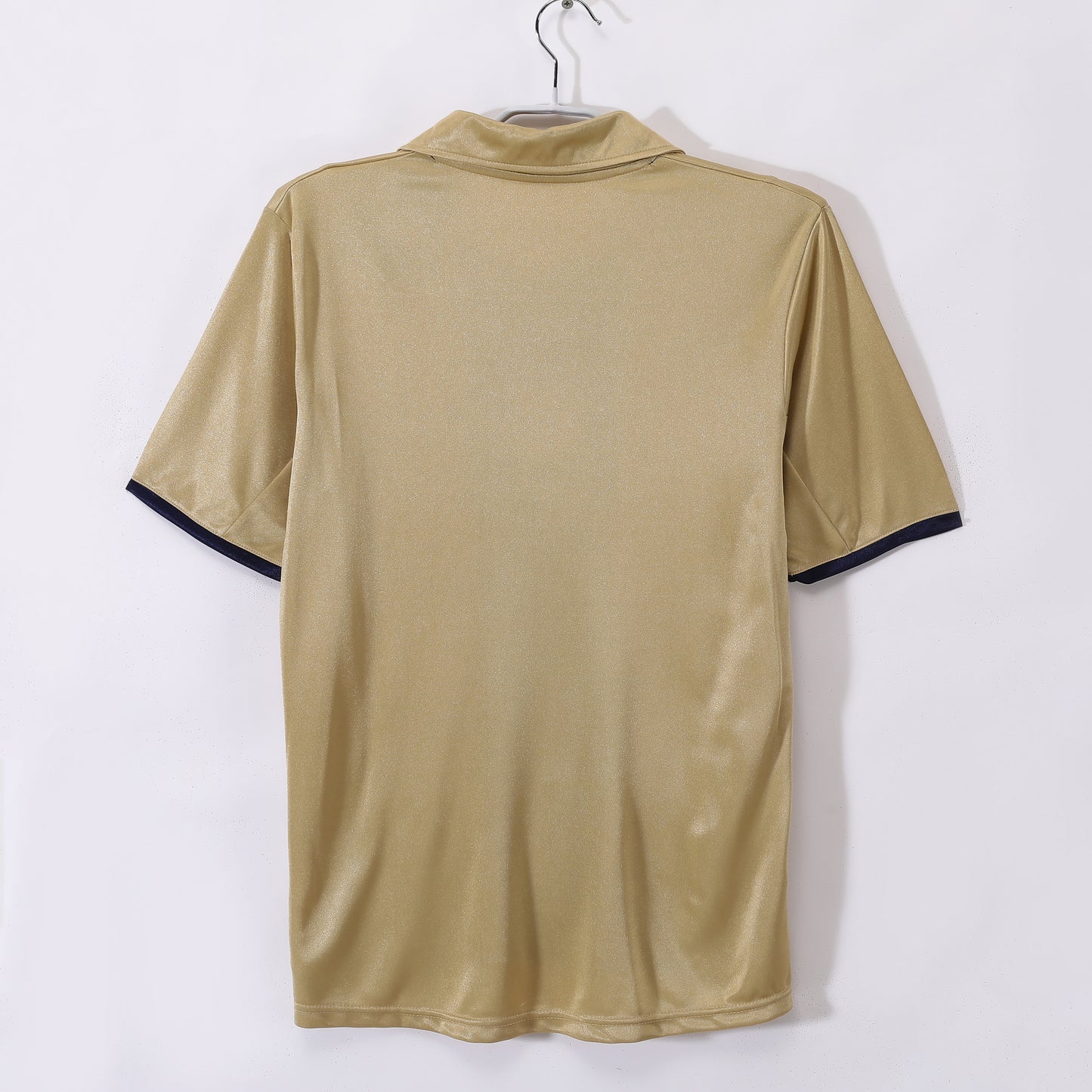 Barcelona 01/02 away shirt