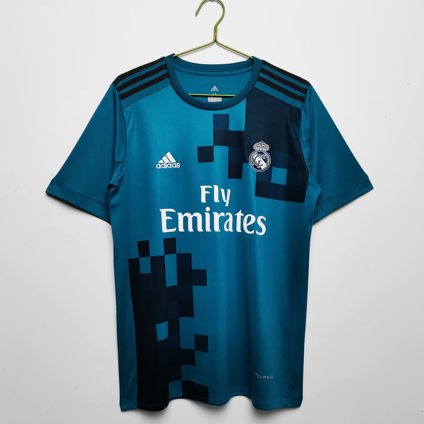 Real Madrid 17/18 away shirt