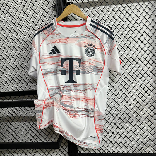 Bayern Munich 25/26 away kit