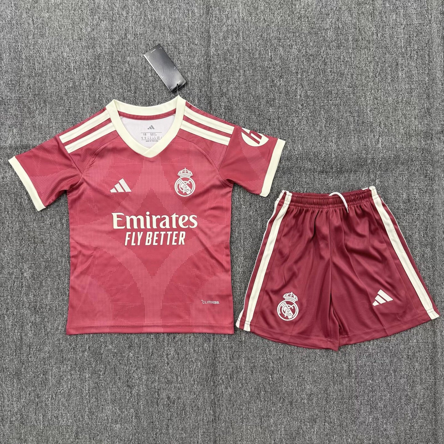 Real Madrid kids away shirt 26/27
