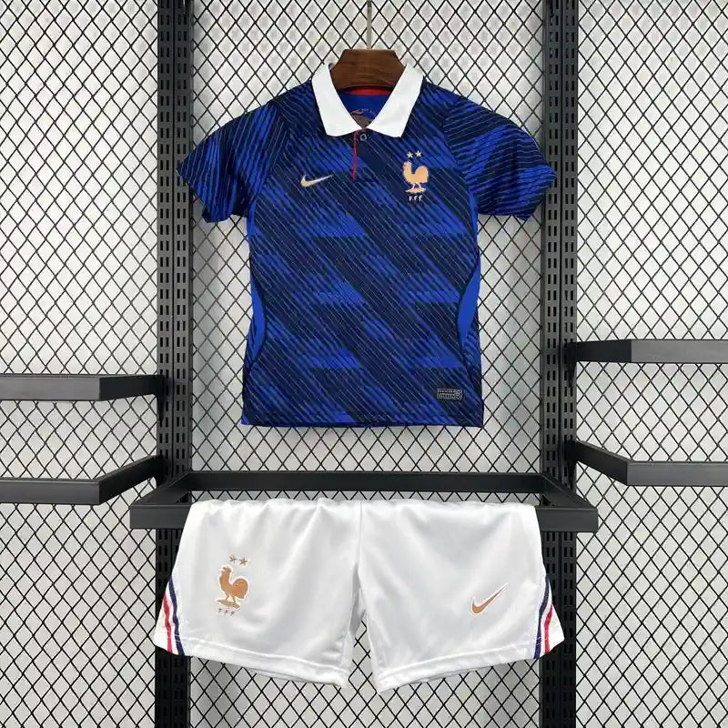 France kids home shirt 26/27