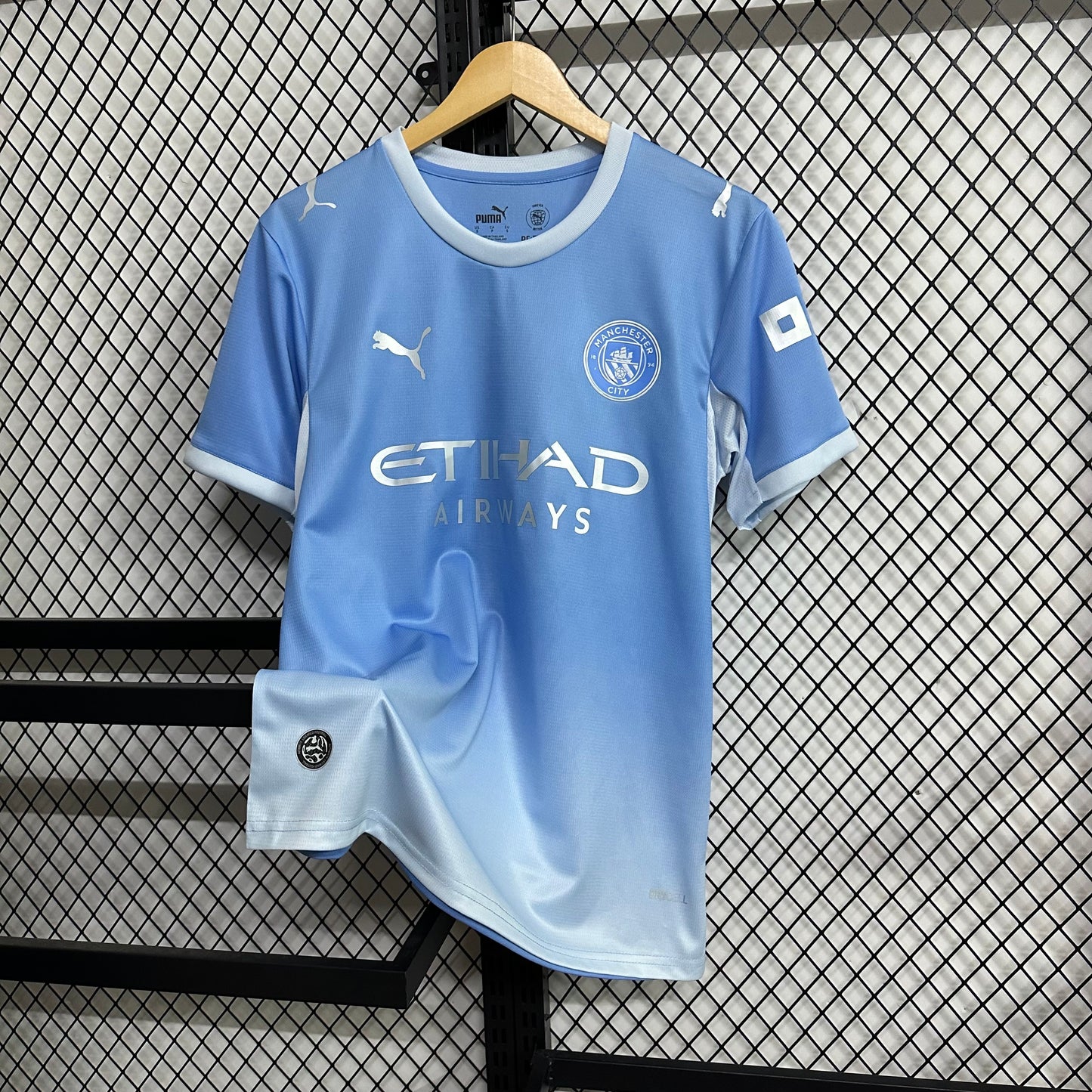 Manchester city 26/27 home shirt