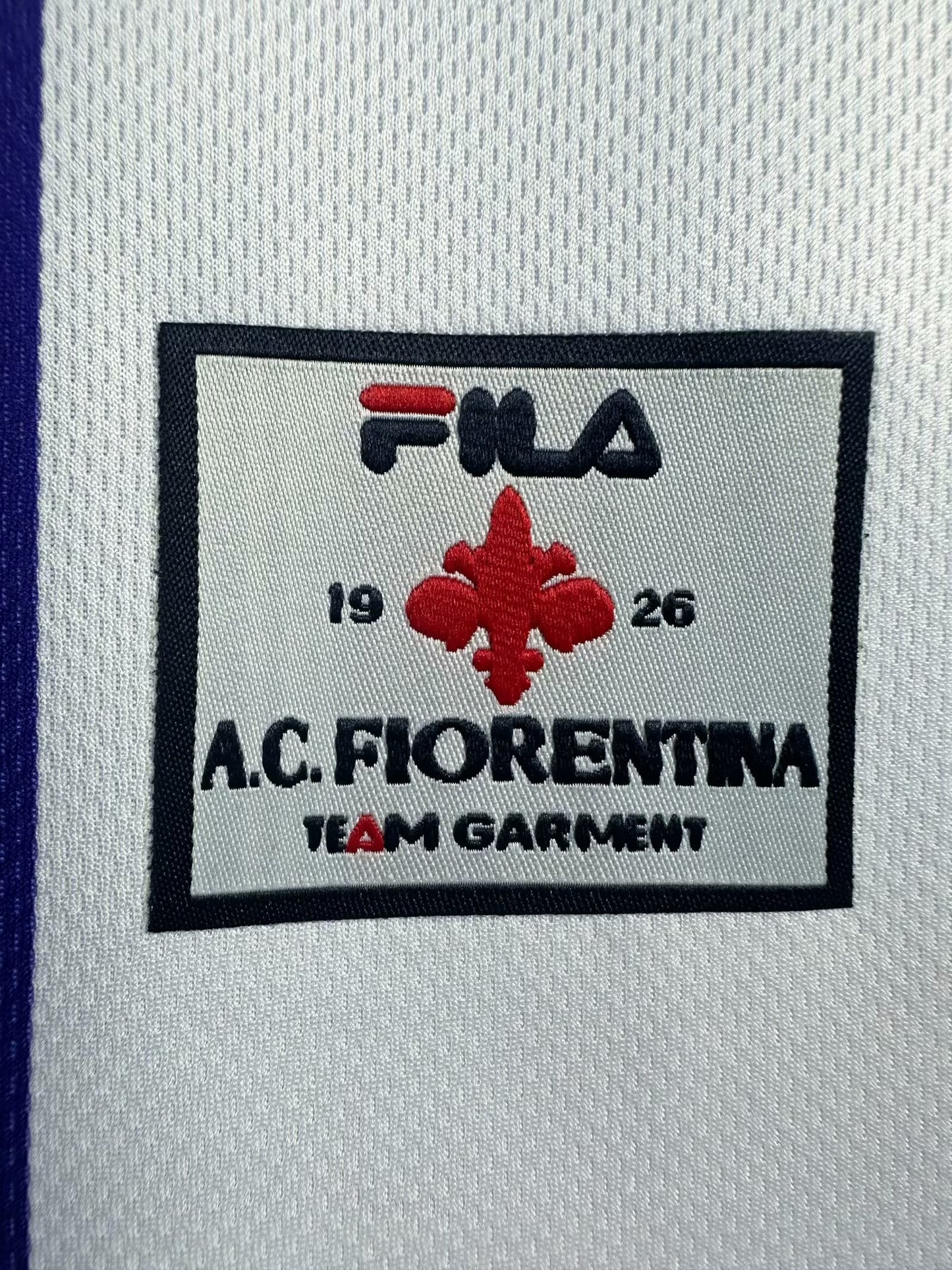 Fiorentina 99/00 away shirt