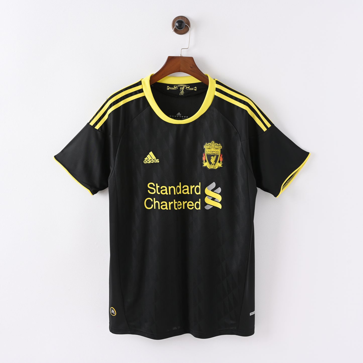 LIVERPOOL 10/11 third shirt