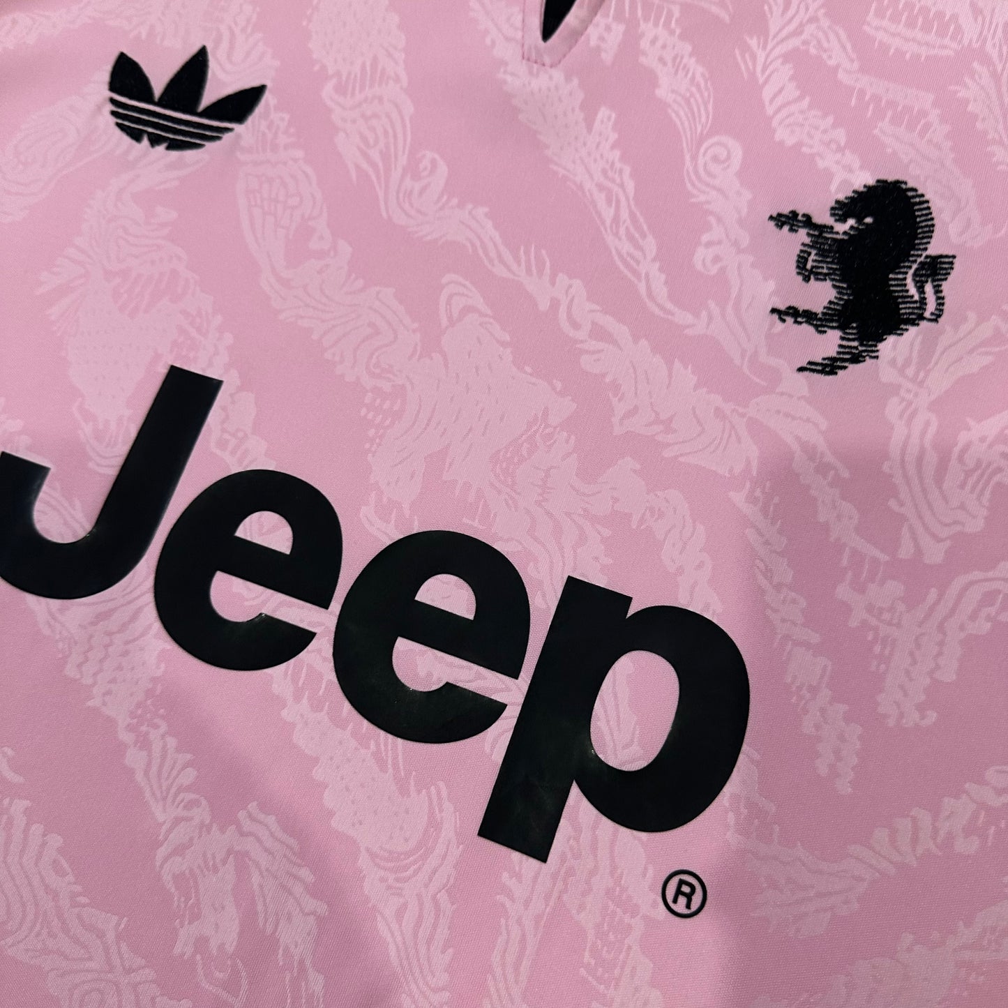 Juventus 26/27 away kit