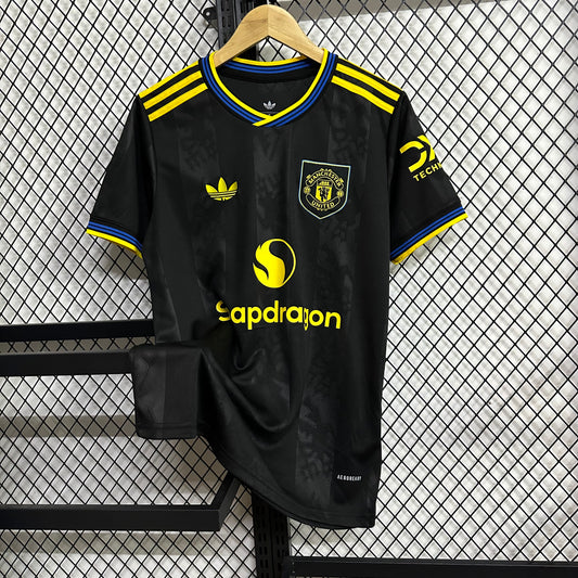 Manchester united 25/26 third shirt