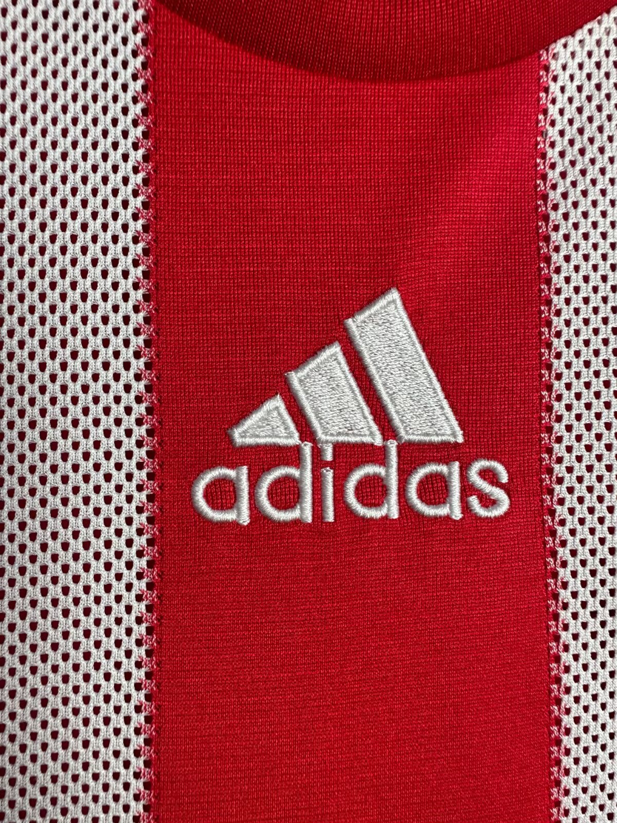 BAYERN MUNICH 10/11 home shirt