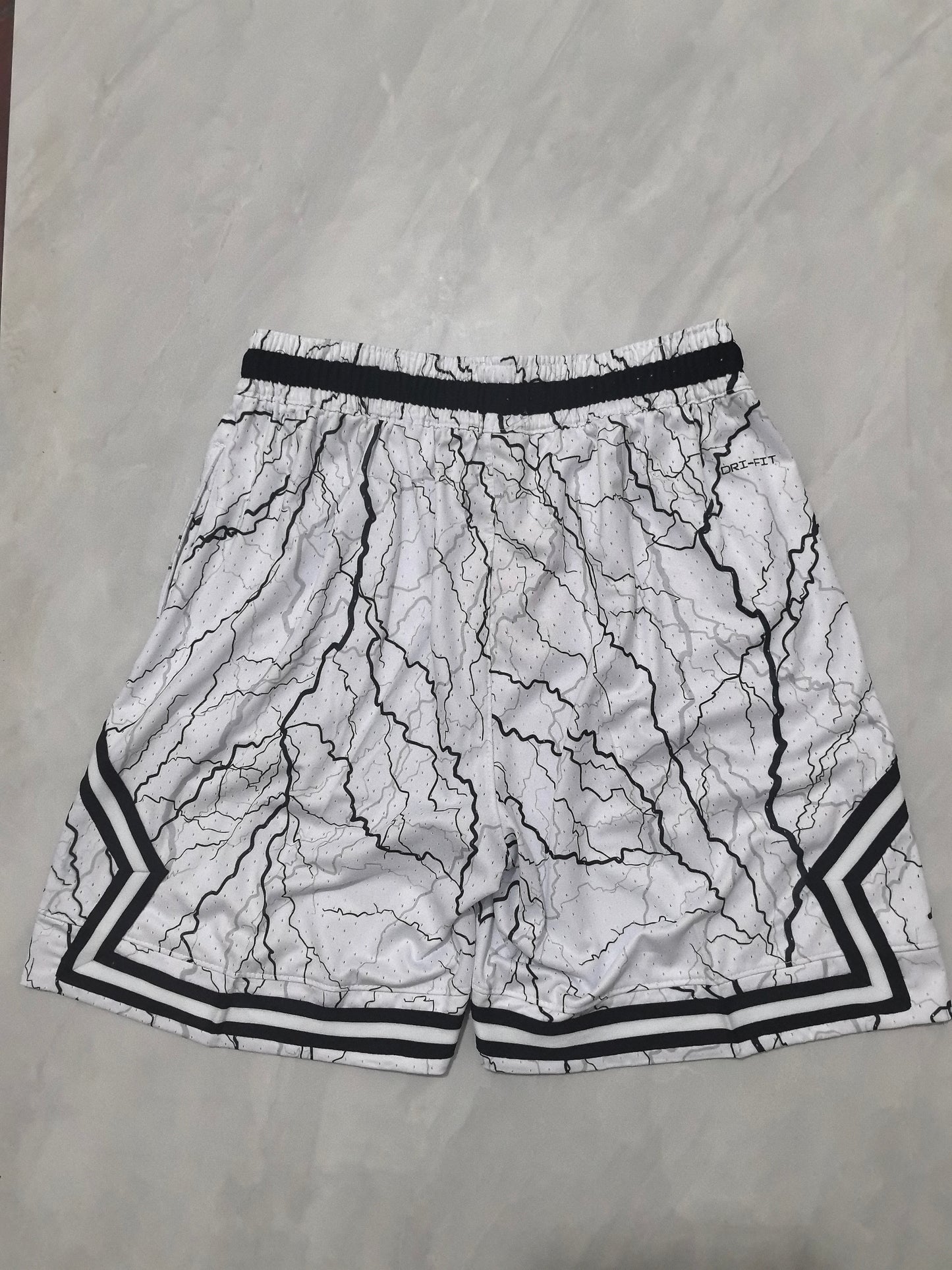 Jordan short white special