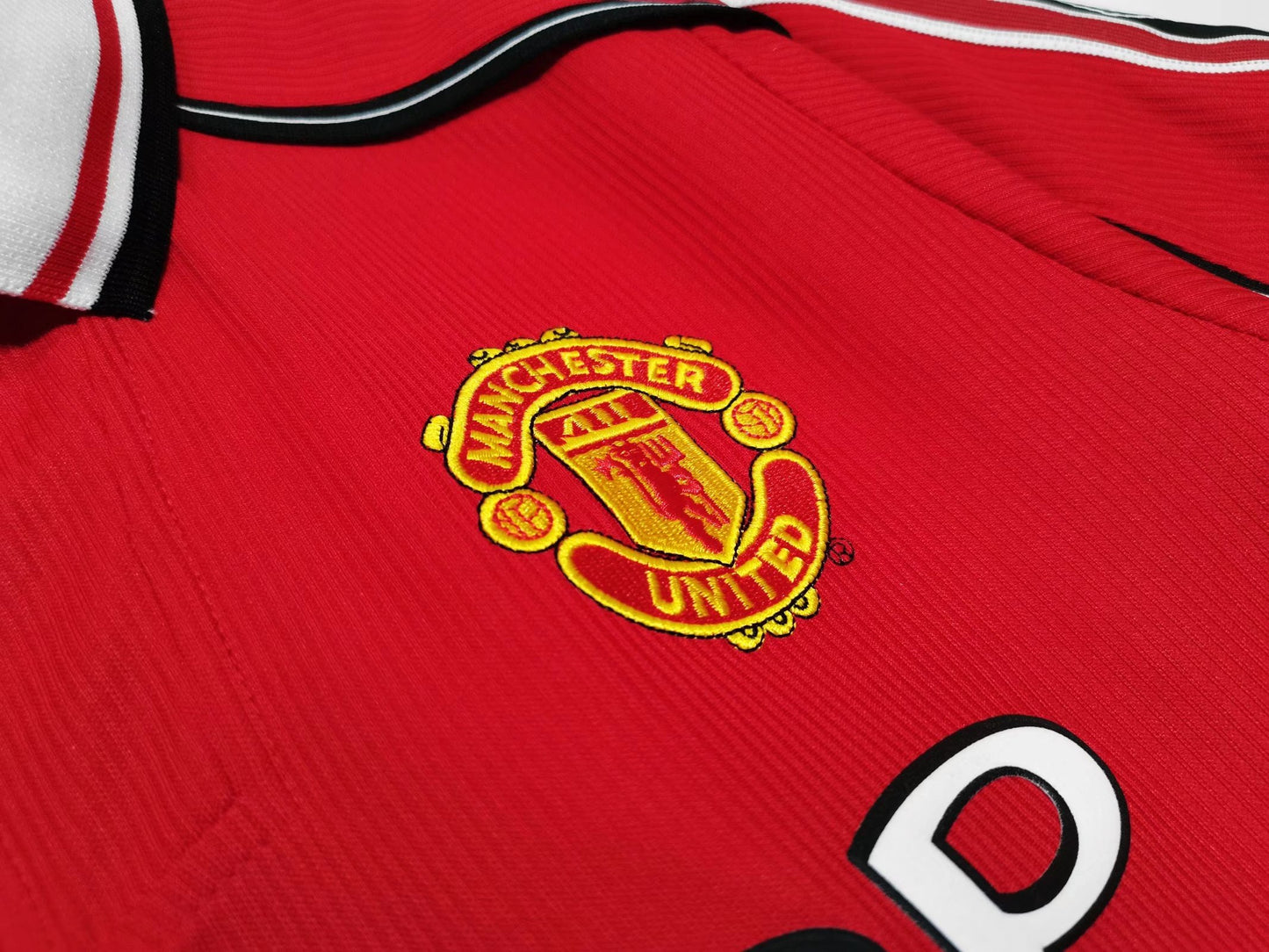 Manchester united 98/99 home shirt