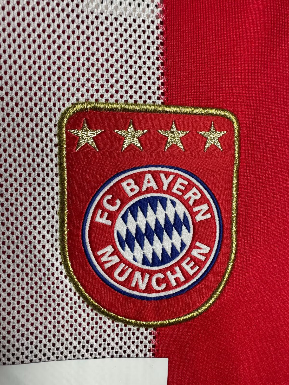 BAYERN MUNICH 10/11 home shirt