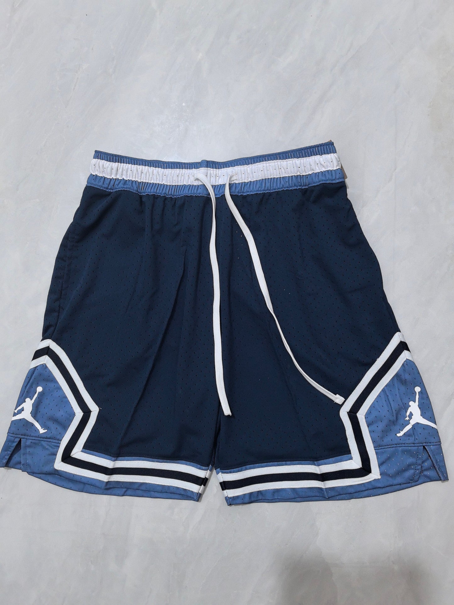 Jordan short navy blue