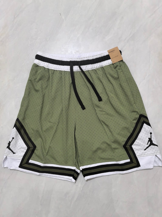 Jordan short military green