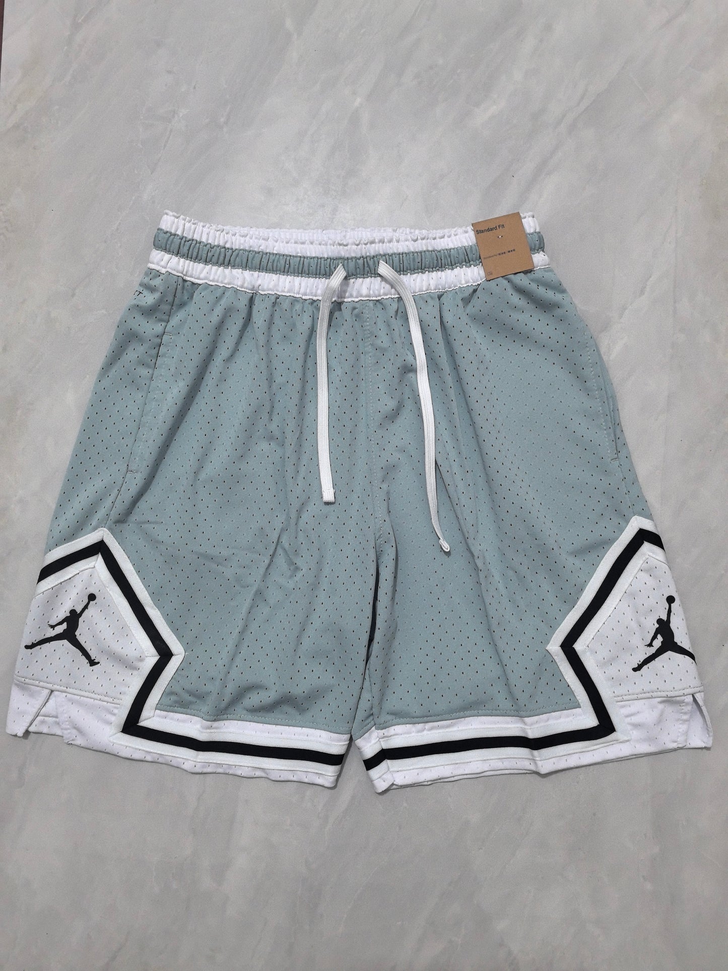Jordan short grey