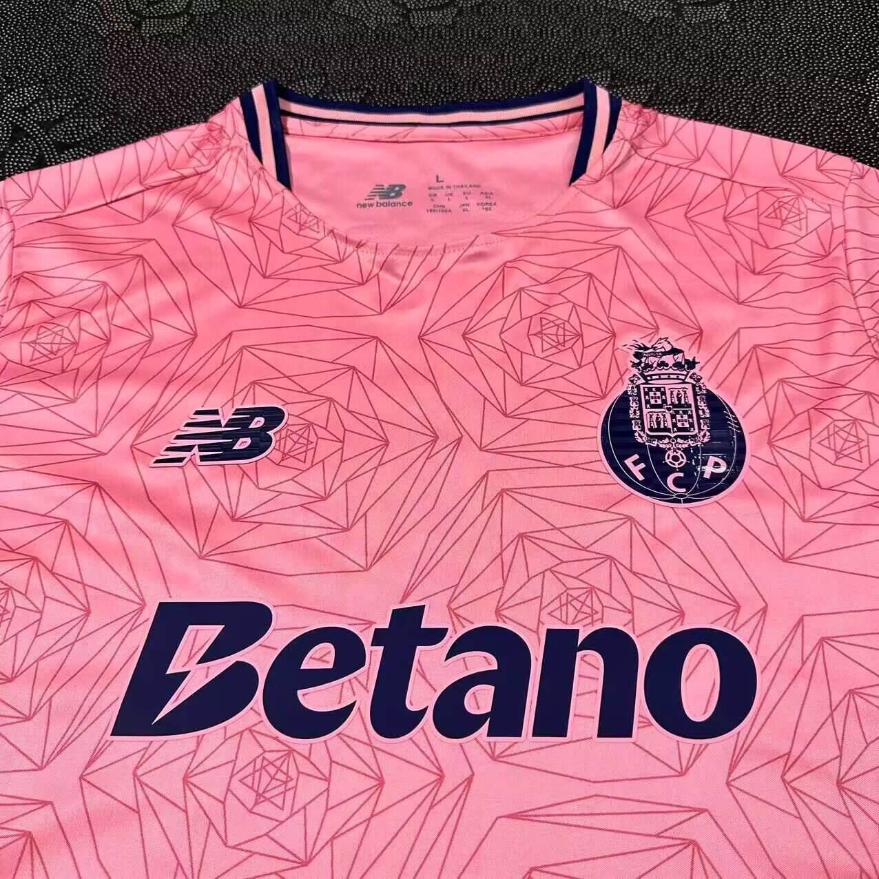 Porto 25/26 away shirt