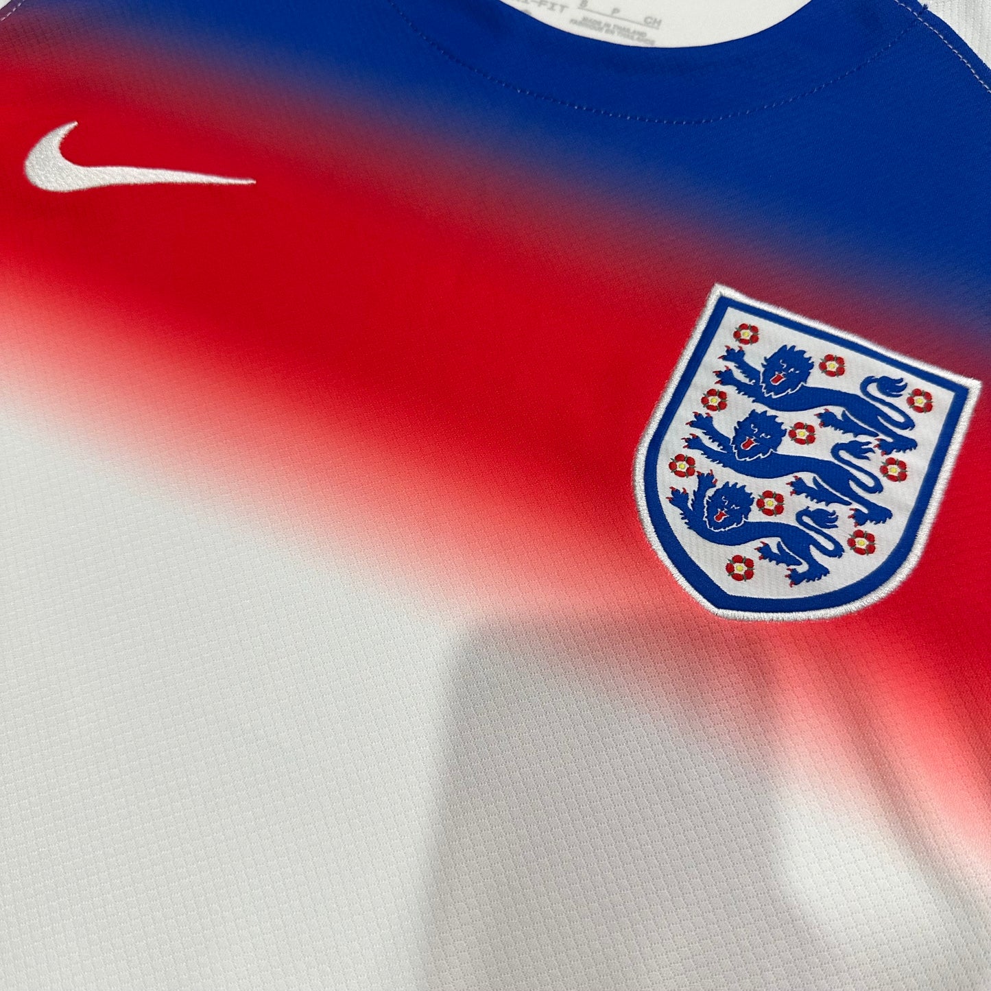 England 24/25 home shirt