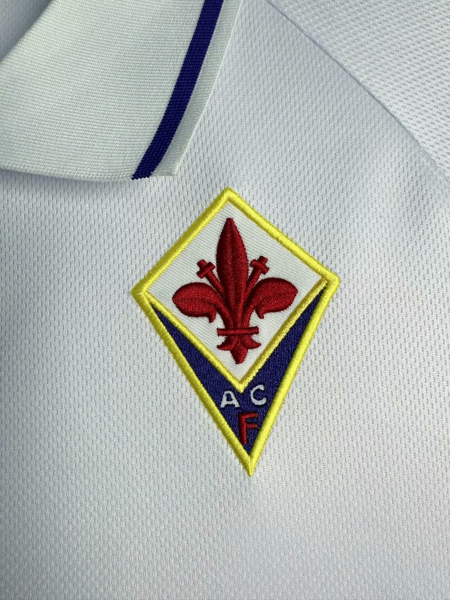 Fiorentina 99/00 away shirt