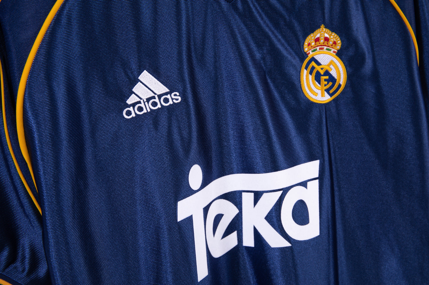 Real Madrid 98/00 away shirt