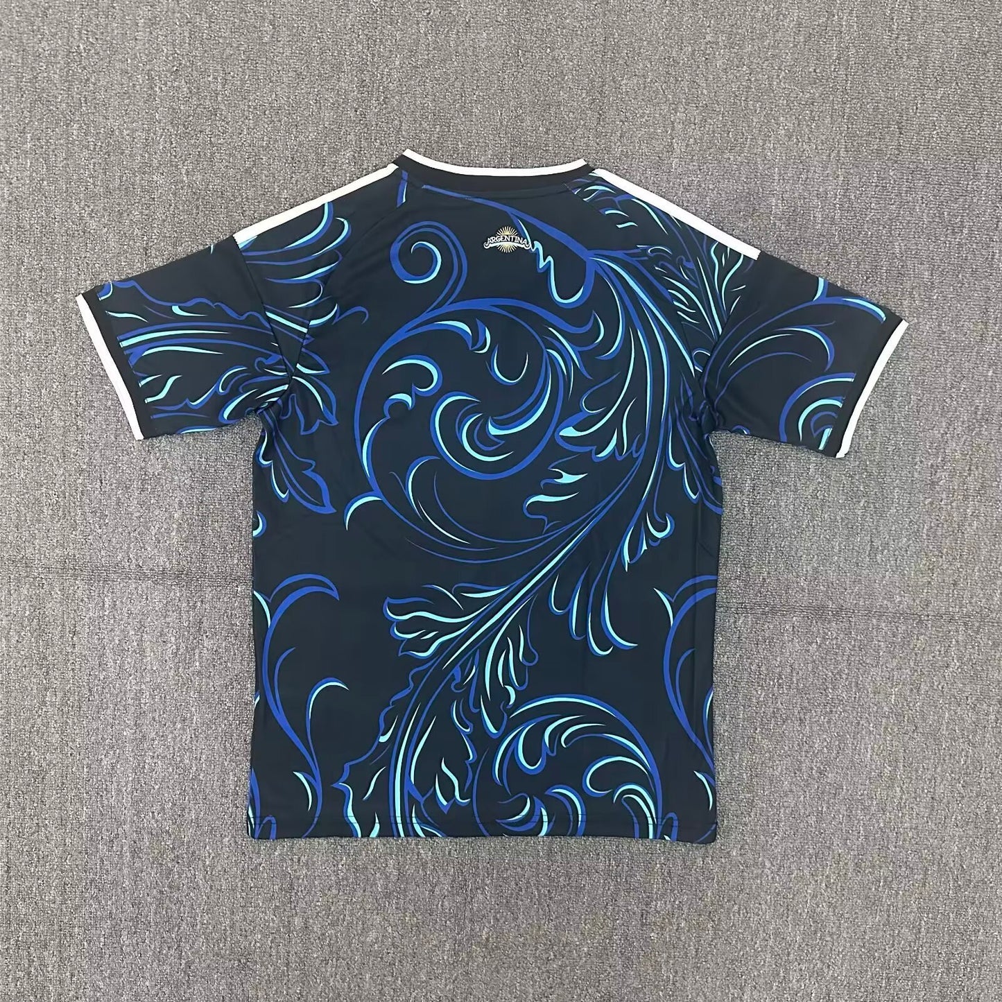 Argentina 2026 away shirt