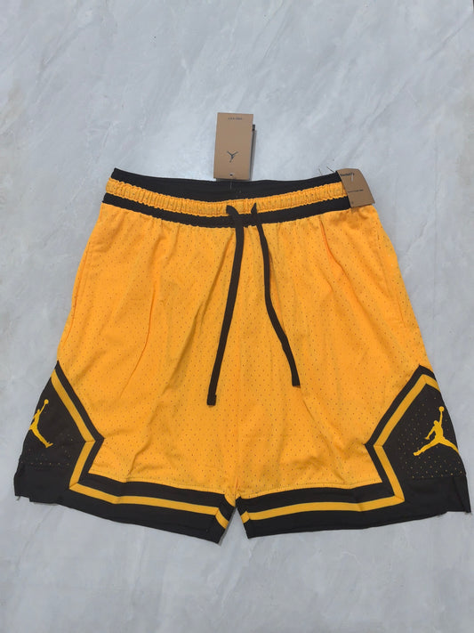 Jordan short orange