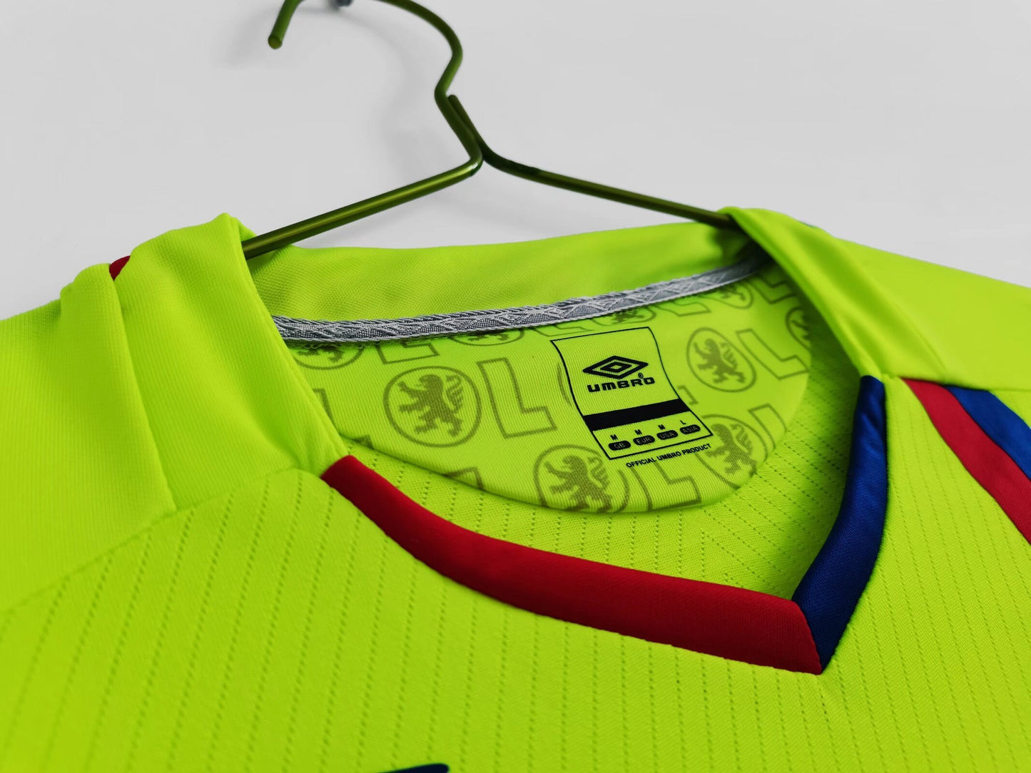LYON away shirt 08/09
