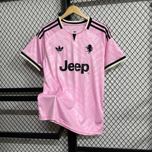 Juventus 26/27 away kit