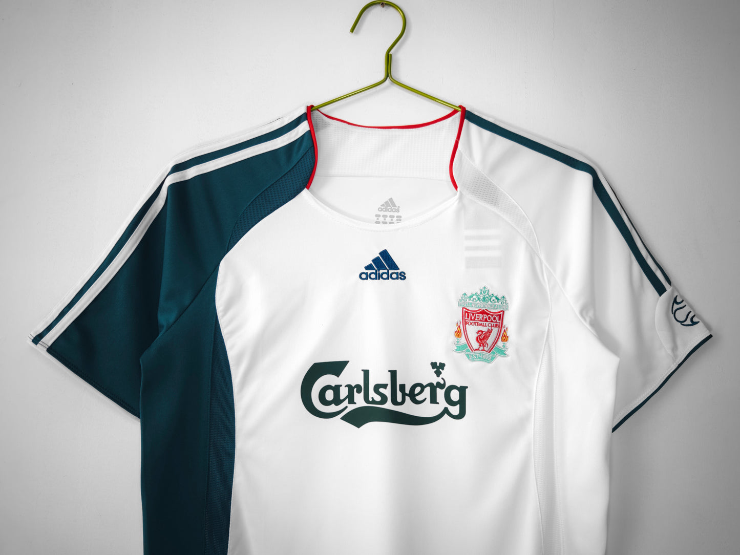 LIVERPOOL 06/07 away shirt
